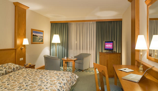 hotel Mercure Kikuoka Golf ClubCanach