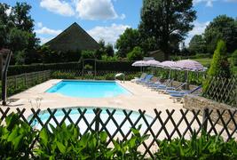 Château de la Vallée Bleue  - Piscine extérieure