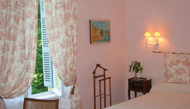 hotel Château de la Vallée Bleue Saint Chartier (36)