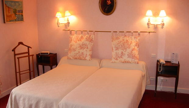 hotel Château de la Vallée Bleue Saint Chartier (36)