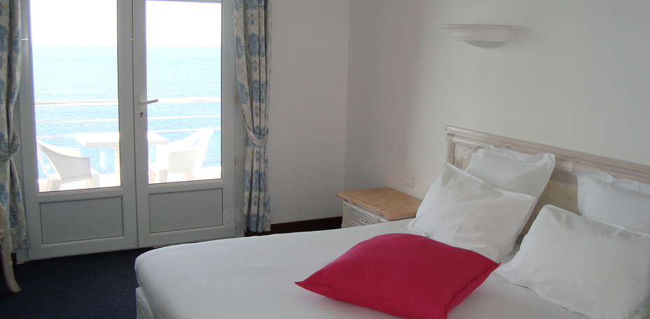 Hôtel les Roches Rouges - Chambre confort