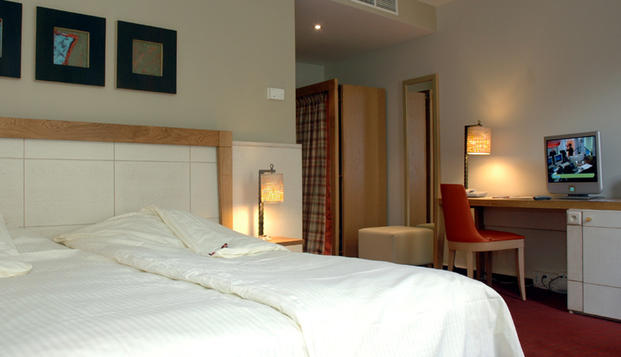 hotel Best Western Castel de Pont a LesseDinant