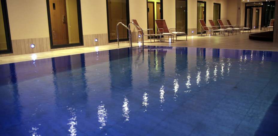 Hôtel du Pasino - Piscine intérieure