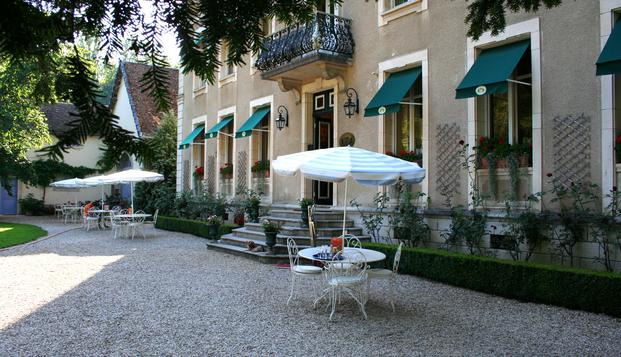 hotel Château de Challanges Beaune (21)