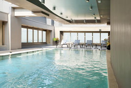 The Hub Hotel - Piscine intérieure