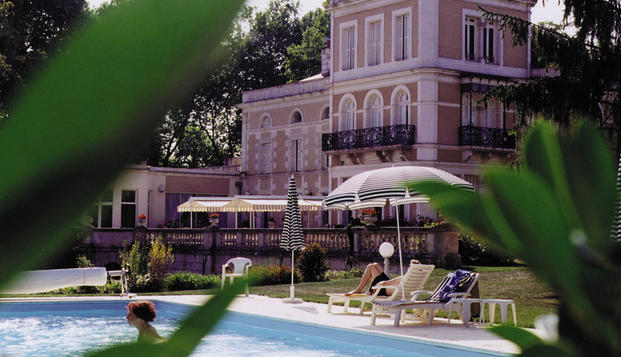 hotel Château du Clos de la Ribaudière Chasseneuil-du-Poitou (86)