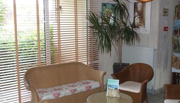 hotel Hôtel de la SaulaieDoue La fontaine (49)