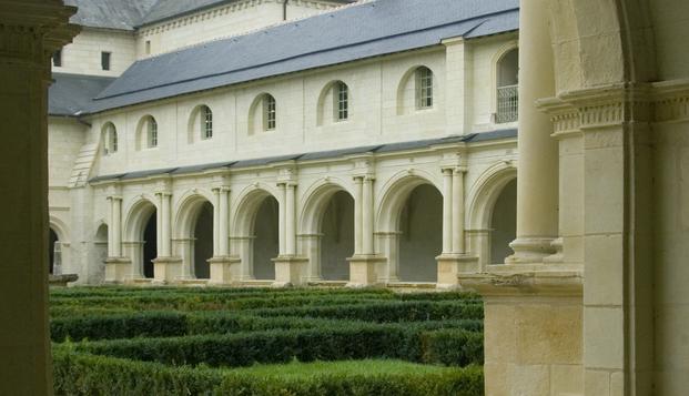 hotel Hostellerie La Croix BlancheFontevraud l'Abbaye(49)