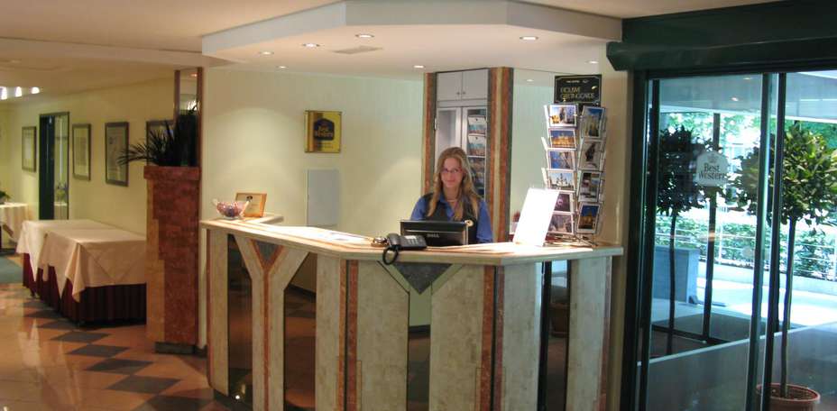 Best Western County House Hotel - 