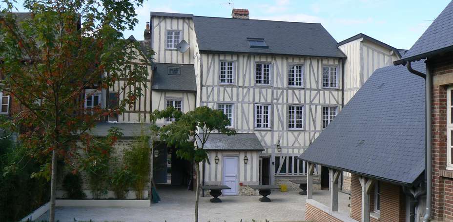 Hôtel du Grand Cerf & Spa - Façade