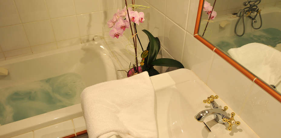 Le Saint Barnabé & Spa - Salle de bain