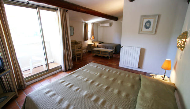 hotel Mas de Cure Bourse L'Isle sur la Sorgue (84)