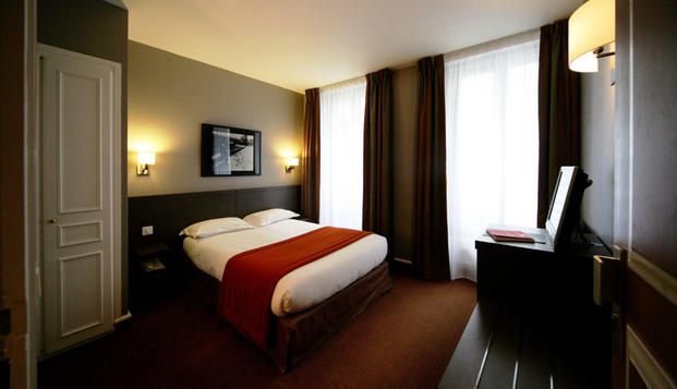 hotel Hôtel des 3 PoussinsParis (75)