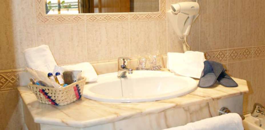 Hotel Salvador - 