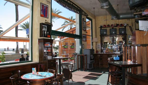 hotel Hotel SuburSitges