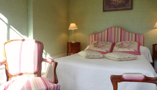 hotel Château de la RapéeBazincourt sur Epte (27)