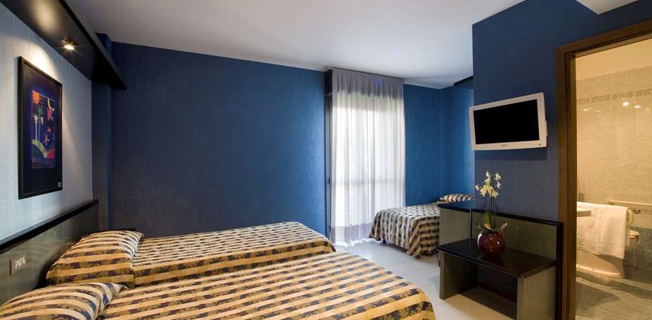 Hotel Parigi 2 - 
