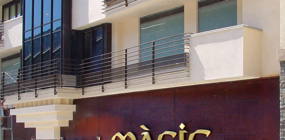 Magic Andorra - Fa&ccedil;ade