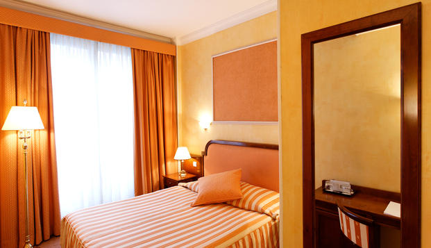 hotel Hôtel Princesse CarolineParijs