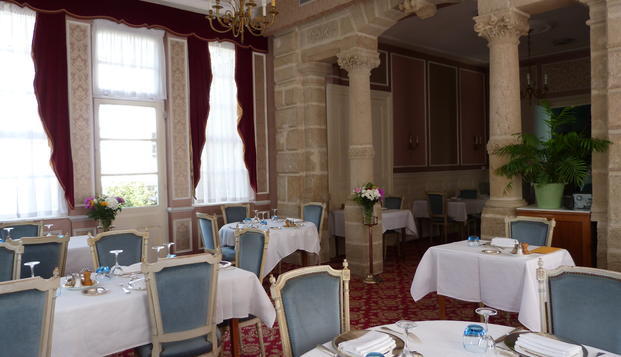 hotel Hôtel Des ThermesBourbon L'Archambault (03)