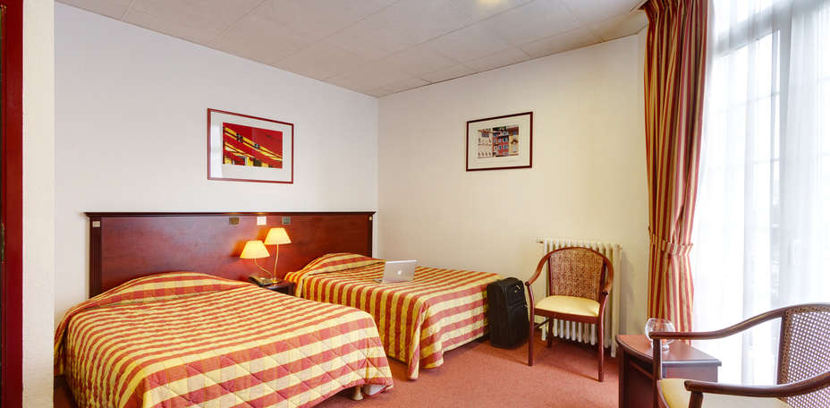 Hôtel Lausanne - 