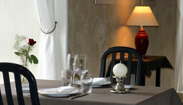 hotel Hôtel Restaurant le PrieureMadiran (65)