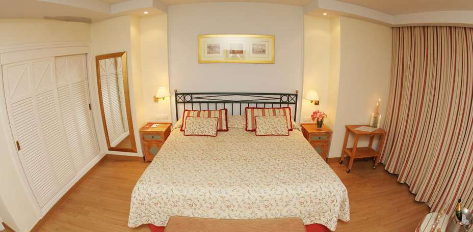 Hotel THB Torrequebrada - 