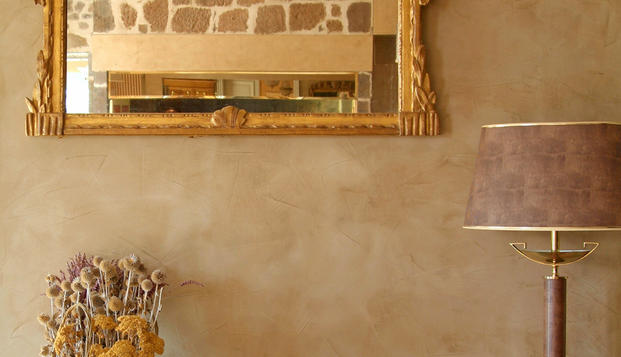 hotel Hostellerie de la MaronneSaint Martin Valmeroux (15)