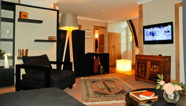 hotel Hostellerie de la MaronneSaint Martin Valmeroux (15)