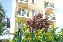 Cerise Chatou - 