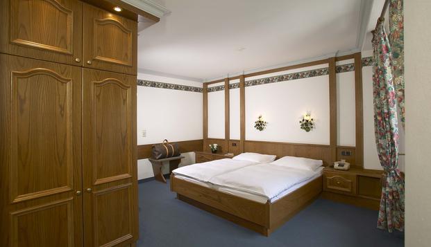 hotel Hotel und Restaurant Alte BauernschankeRüdesheim am Rhein