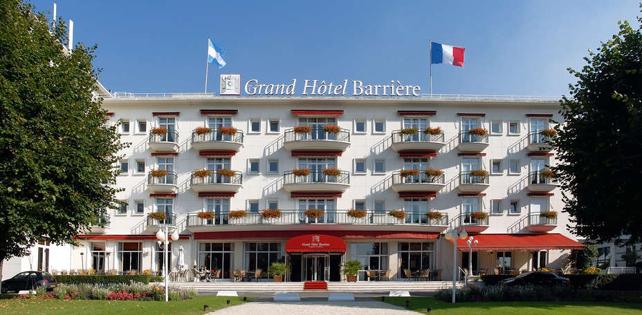 Grand Hôtel Barrière - Façade