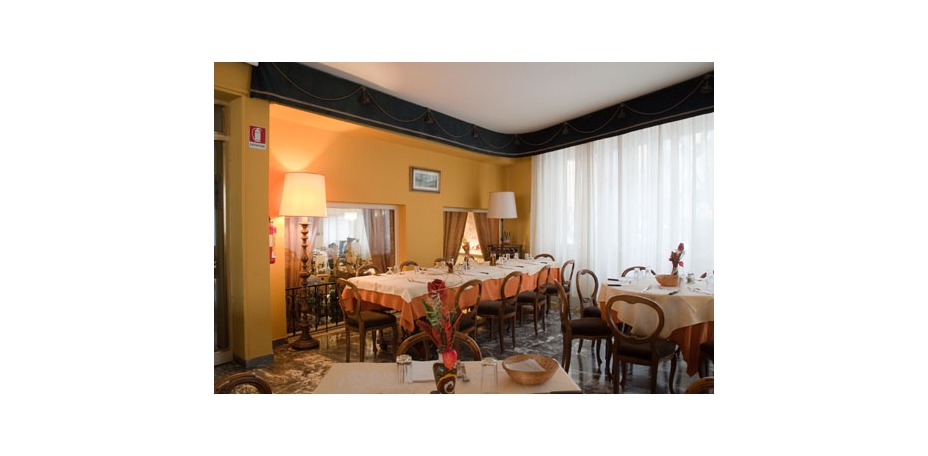 Hotel Columbus - 