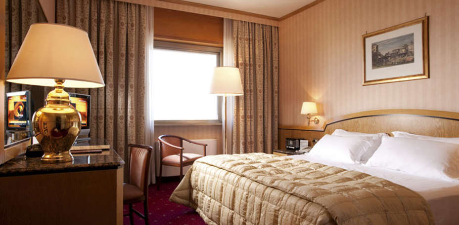 Grand Hotel Beverly Hills - Chambre standard