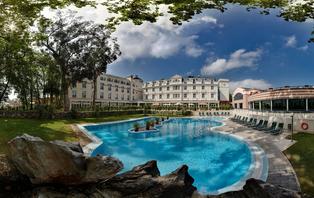 Escapada romántica con cena y relax cerca de Santander