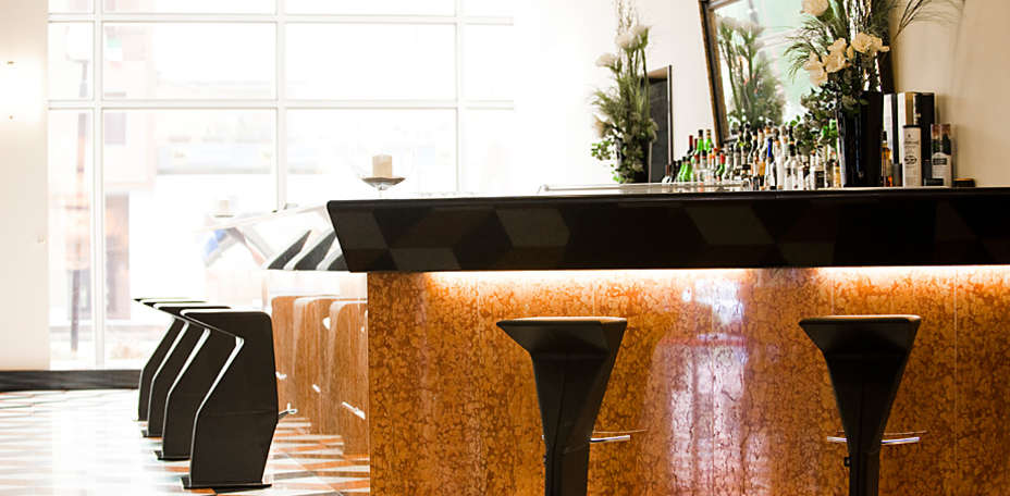 Montresor Hotel Tower - 