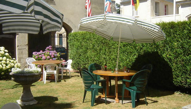 hotel Hôtel de BrunvilleBayeux (14)