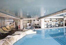Garden Beach Hotel - Piscine intérieure