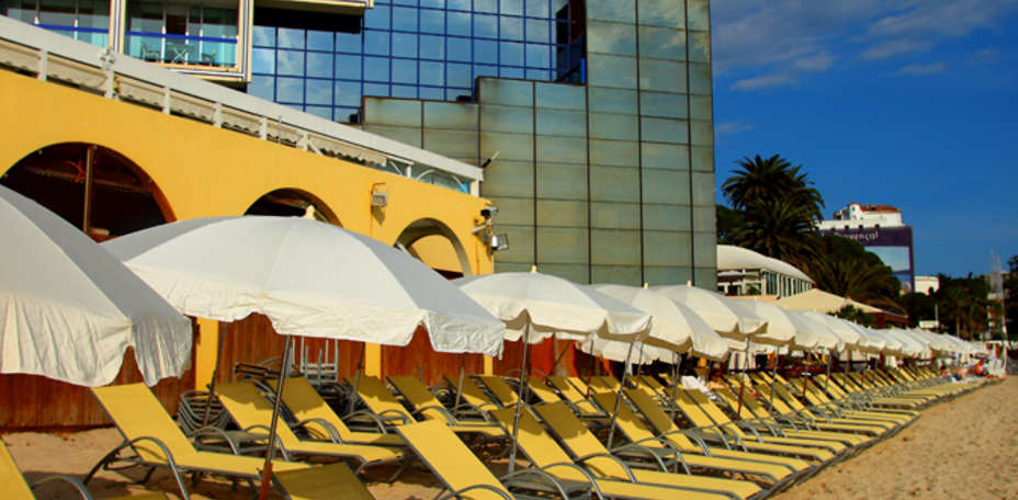 Garden Beach Hotel - 