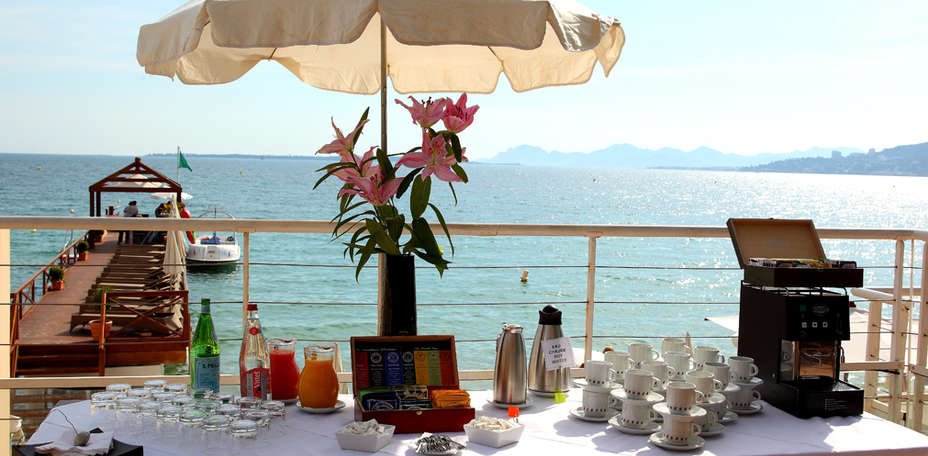 Garden Beach Hotel - Terrasse