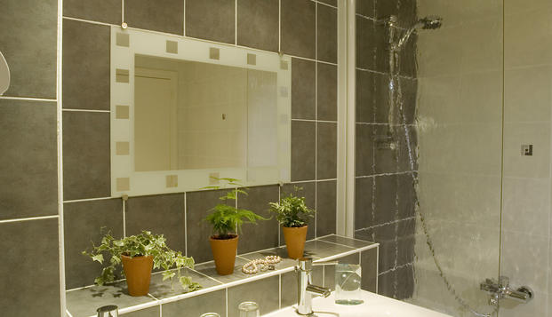 hotel Hôtel la RivièreEntraygues sur Truyère (12)
