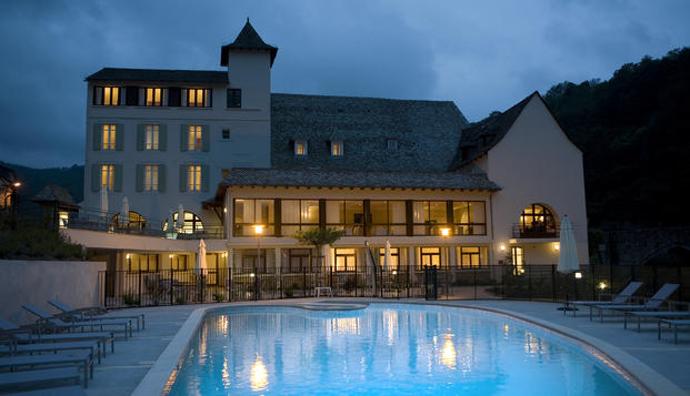 hotel Hôtel la RivièreEntraygues sur Truyère (12)