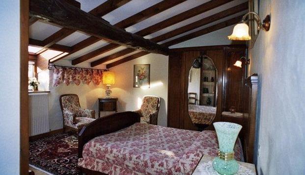 hotel La Closerie de FronsacFronsac (33)