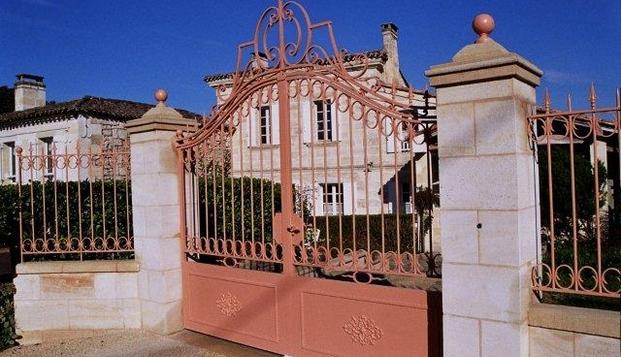 hotel La Closerie de FronsacFronsac (33)