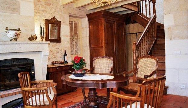 hotel La Closerie de FronsacFronsac (33)
