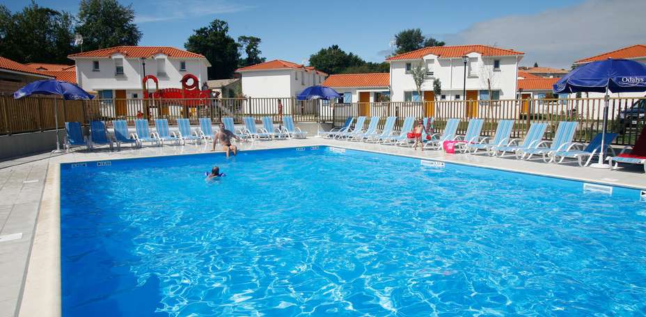 Résidence Le Domaine de l'Océan - Piscine extérieure