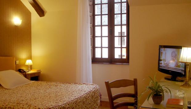 hotel Château de la FleunieCondat sur Vezere (24)