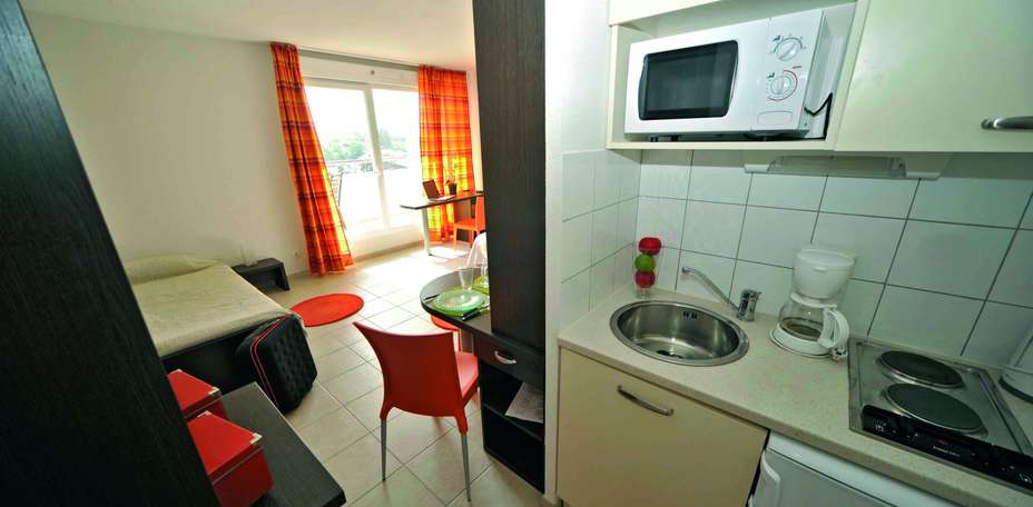 Park & Suites Confort Thonon les Bains - Studio