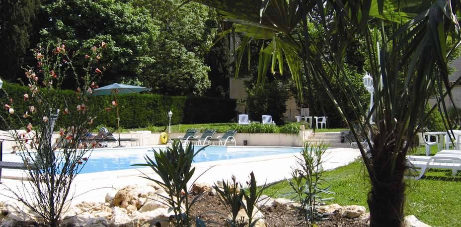 Château de l'Hoste - Piscine extérieure
