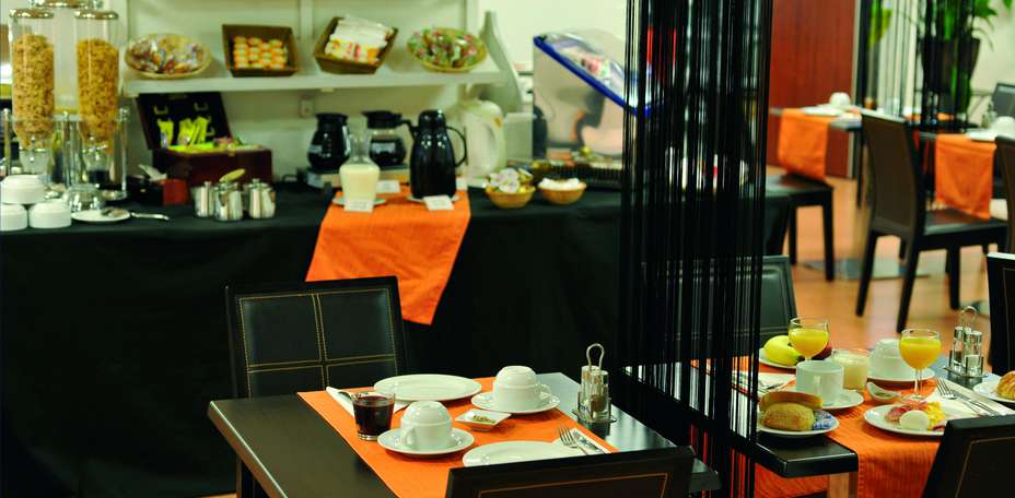 Park & Suites Elégance Saint Nazaire - 